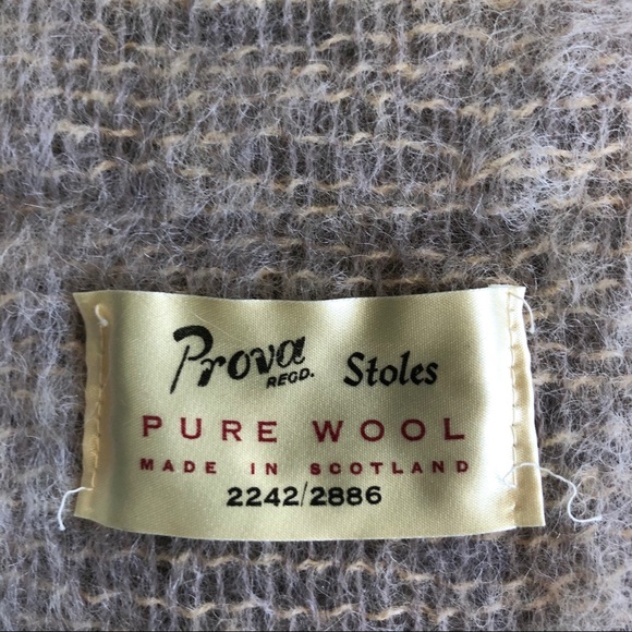 Scottish 100% pure wool plaid wrap - Picture 2 of 4